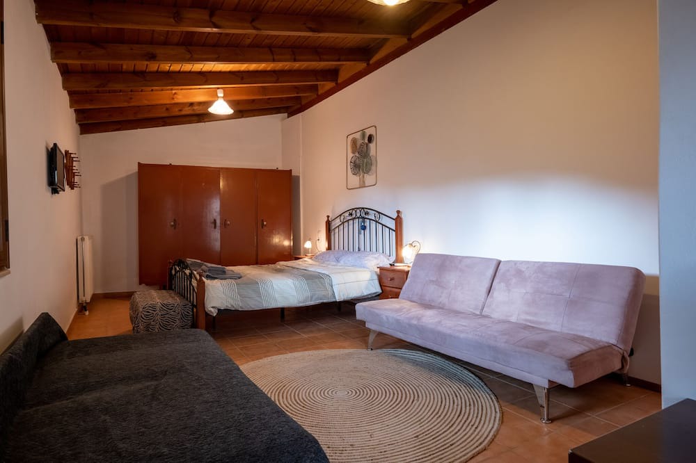 Photo of Bedroom in Archanes