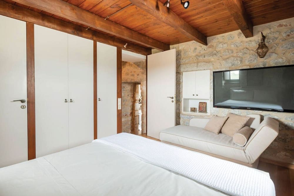 Photo of Bedroom in Pagkia