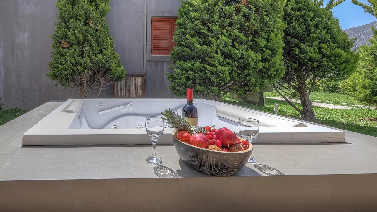 Photo of Outdoor in Amari