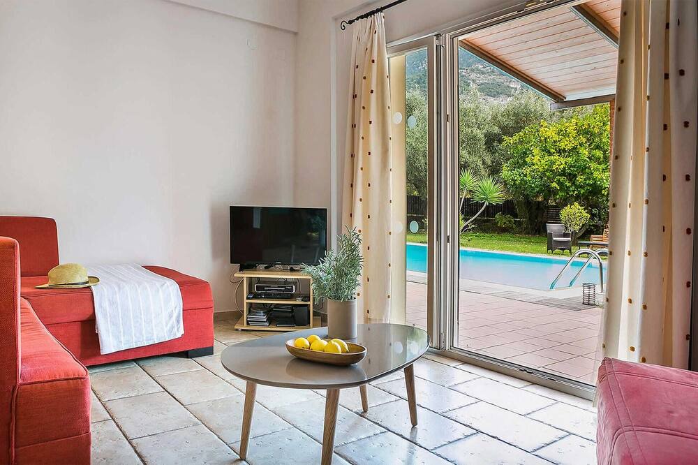 Photo of Bedroom in Mikros Gialos