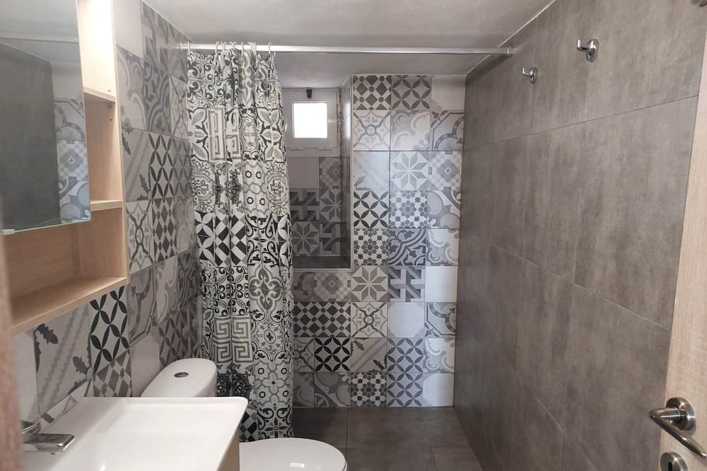 Photo of Bathroom in Pothia