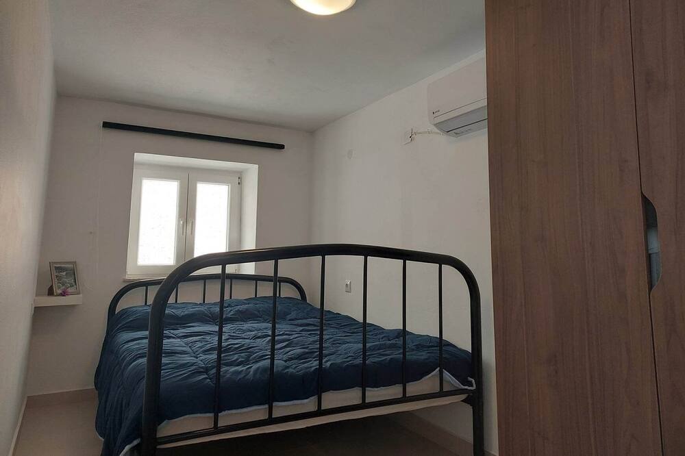 Photo of Bedroom in Pothia
