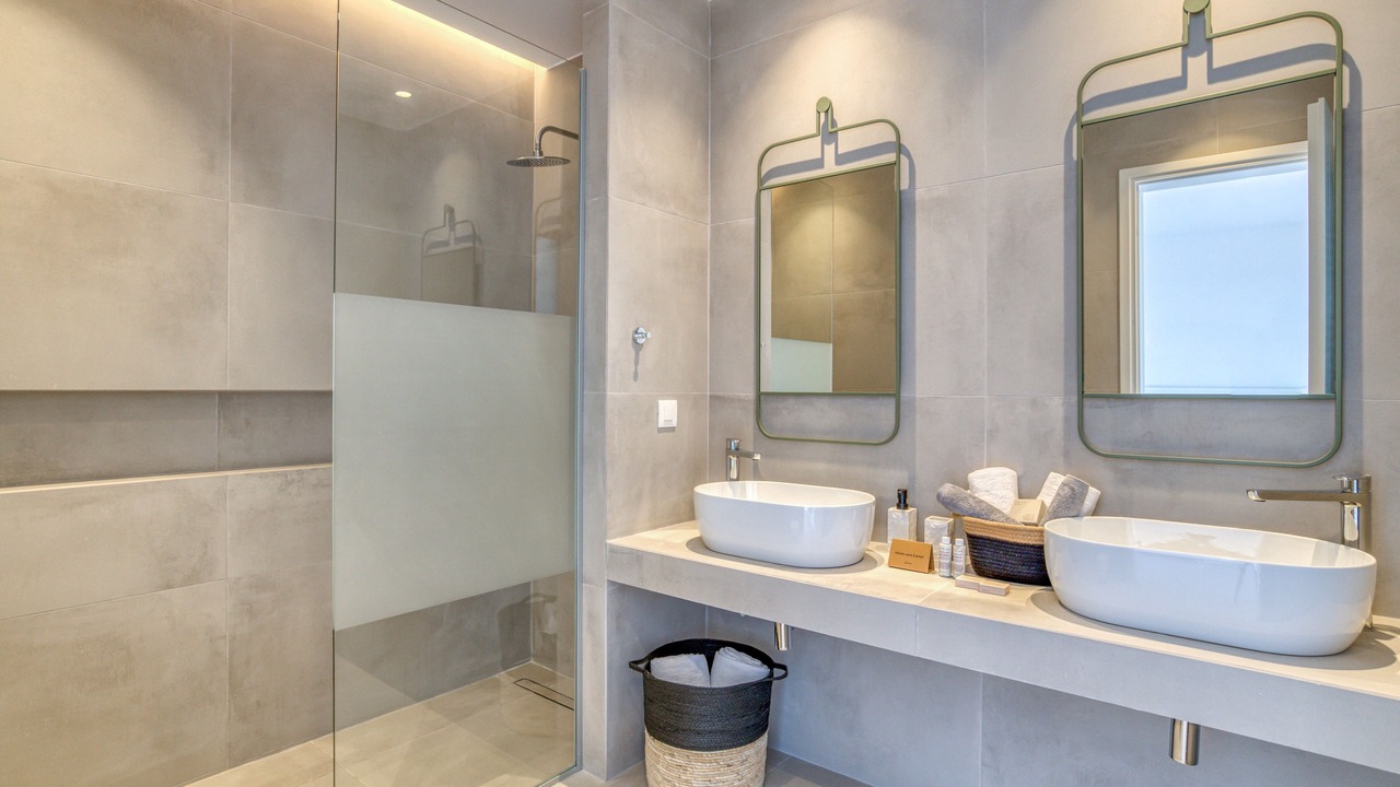 Photo of Bathroom in Paros