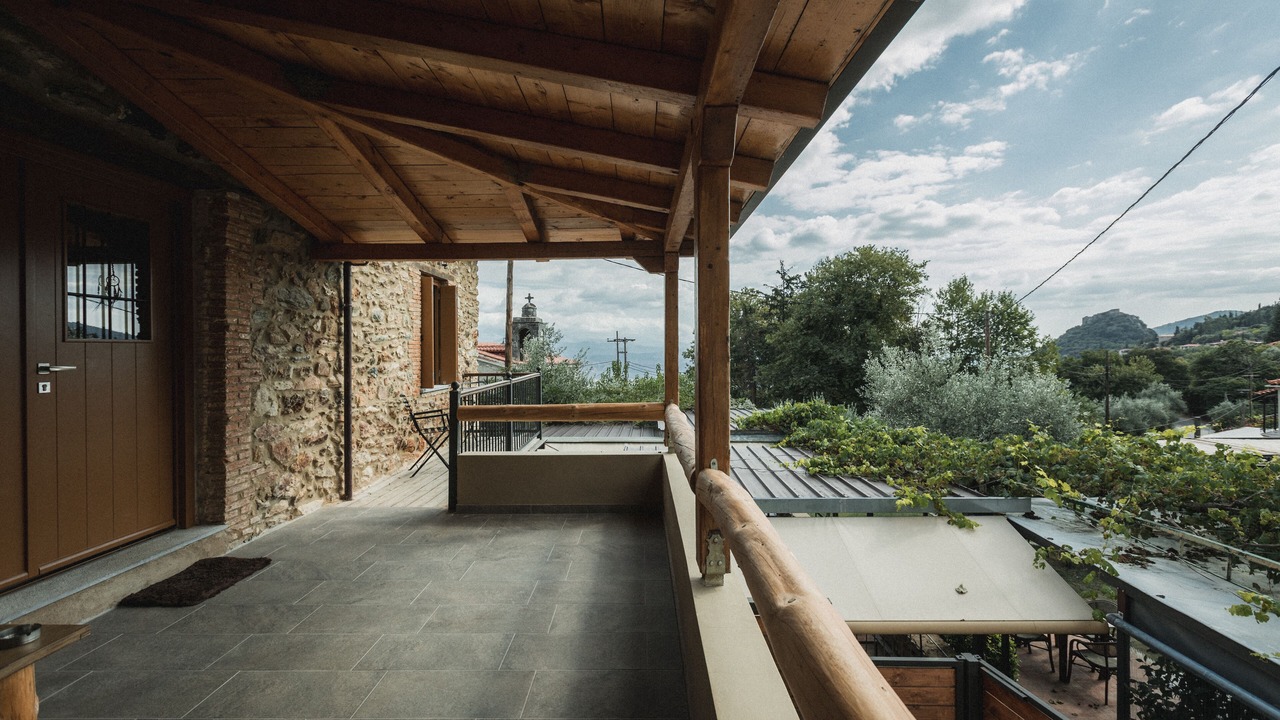 Photo of Patio Balcony in Pikoulianika