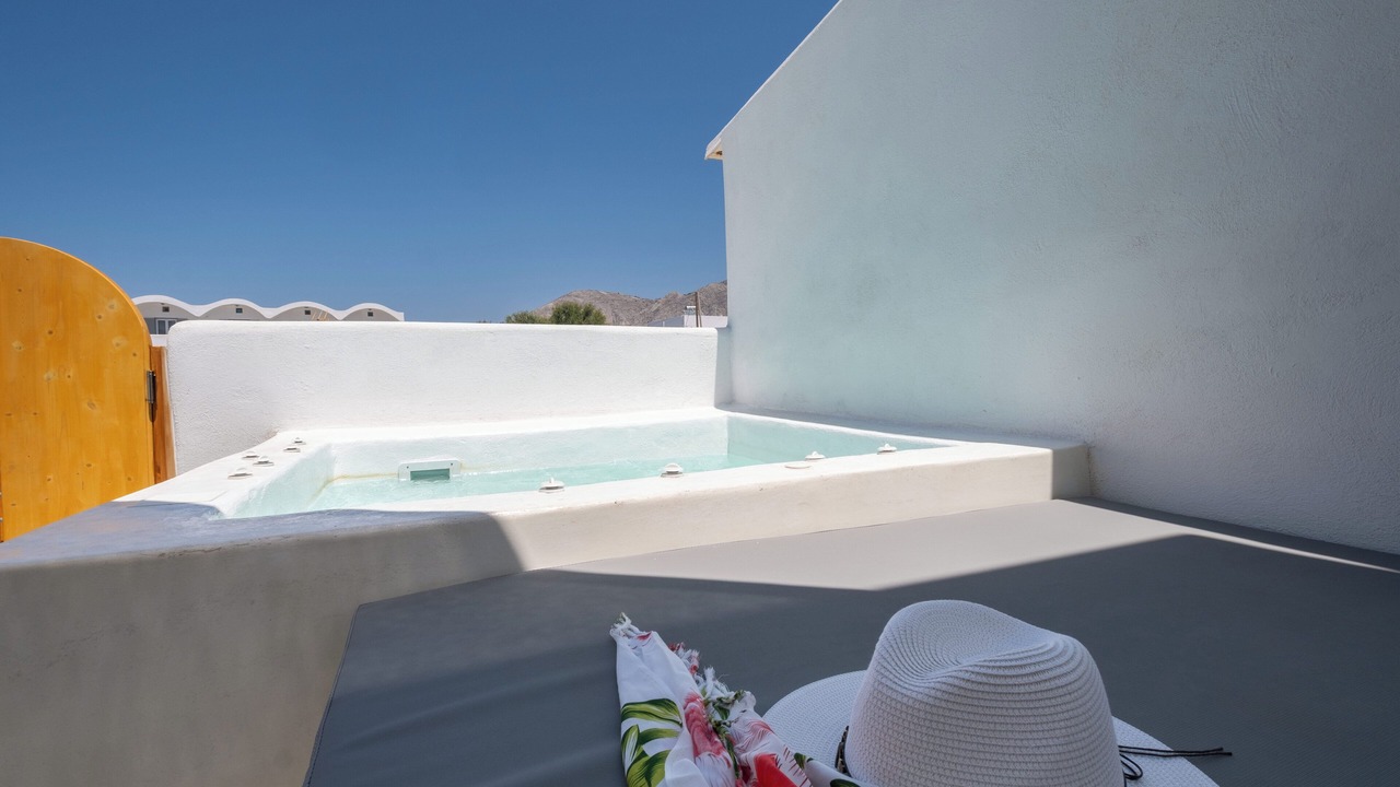 Photo of Outdoor in Perivolos