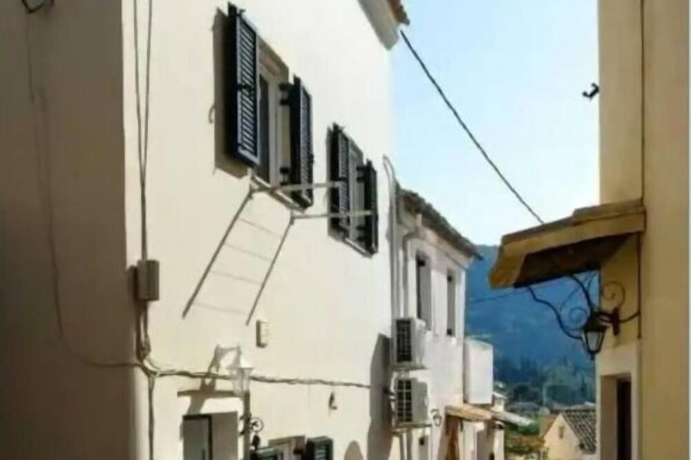 Photo of Outdoor in Achilleio
