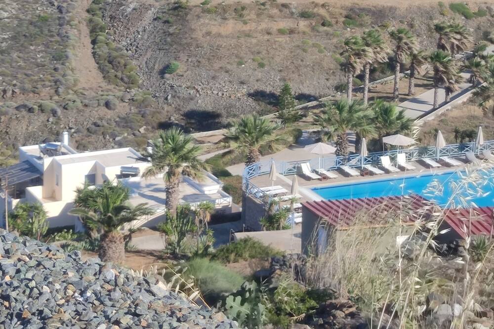 Photo of Outdoor in Azolimnos