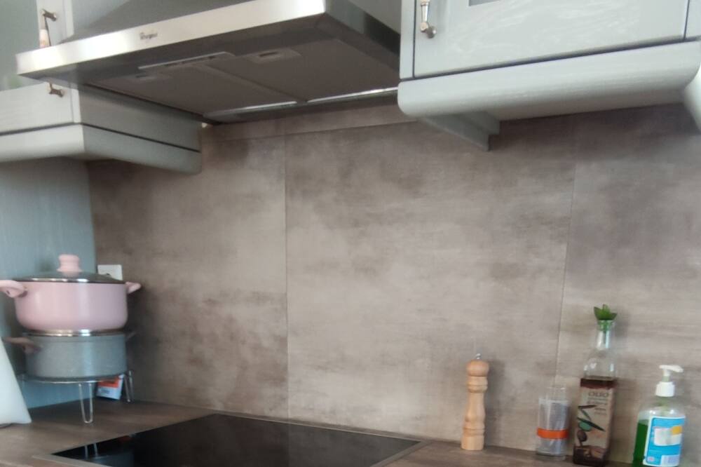 Photo of Kitchen in Azolimnos