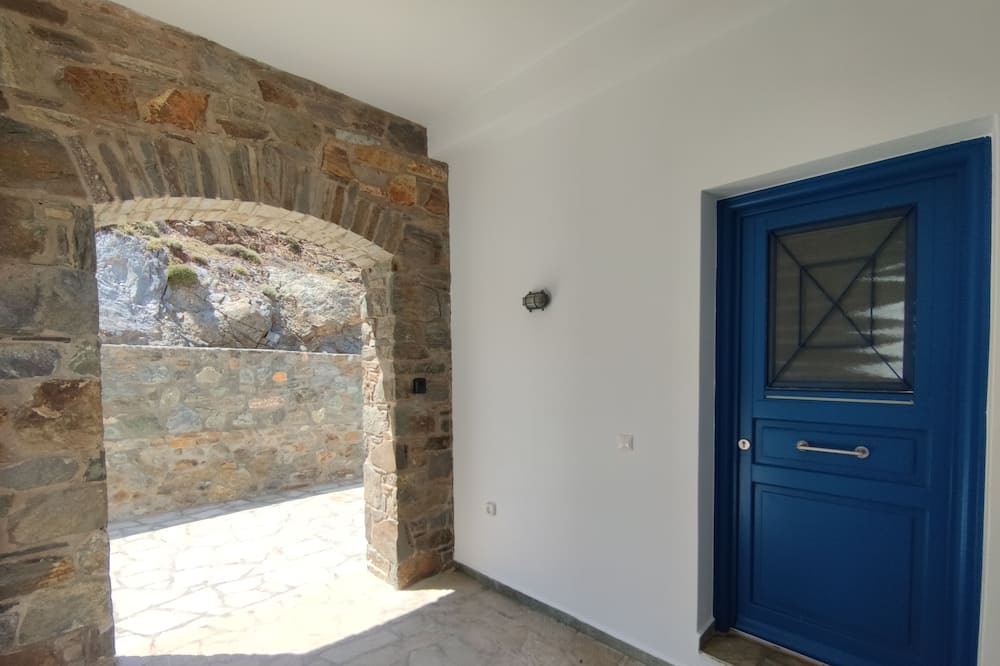 Photo of Outdoor in Azolimnos