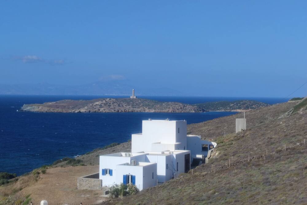 Photo of Outdoor in Azolimnos