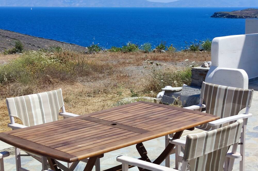 Photo of Outdoor in Azolimnos