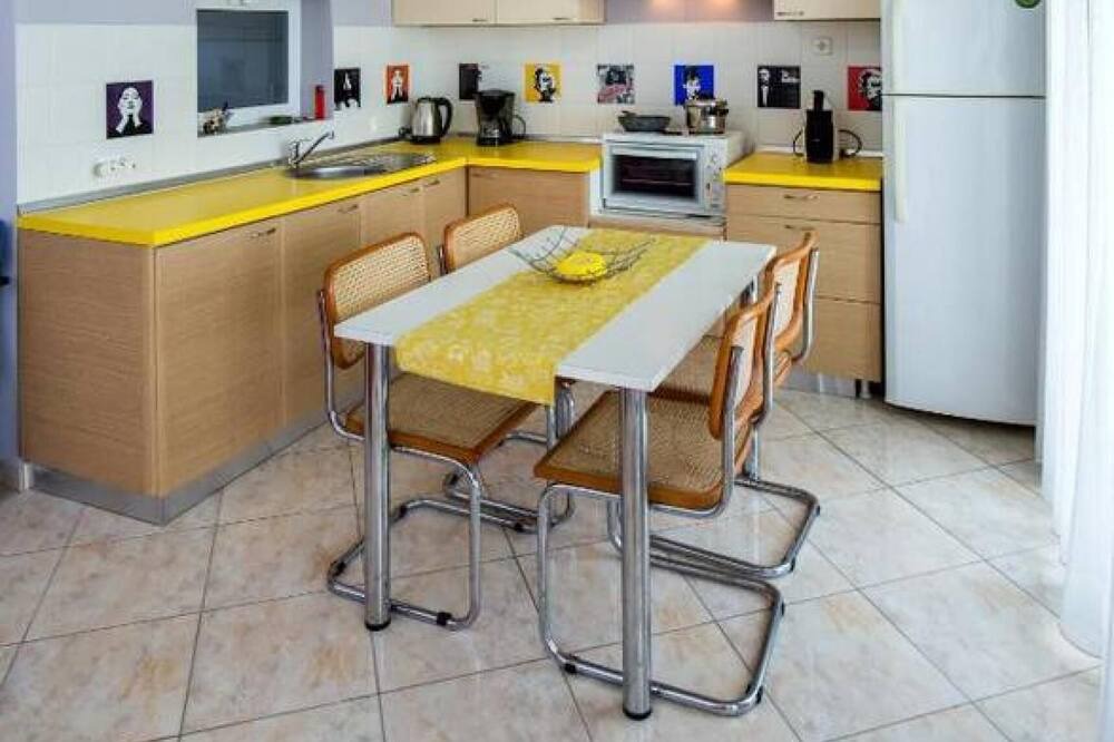 Photo of Kitchen in Potos
