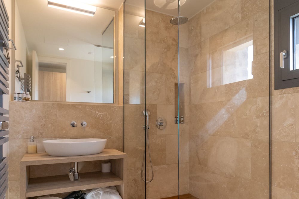 Photo of Bathroom in Pylos-Nestoras