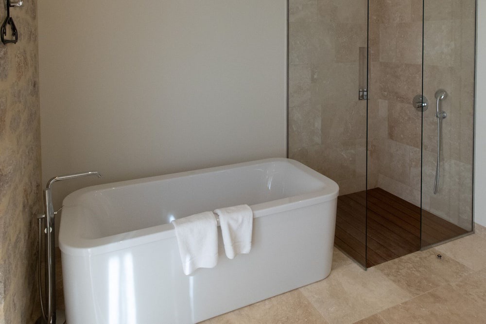 Photo of Bathroom in Pylos-Nestoras
