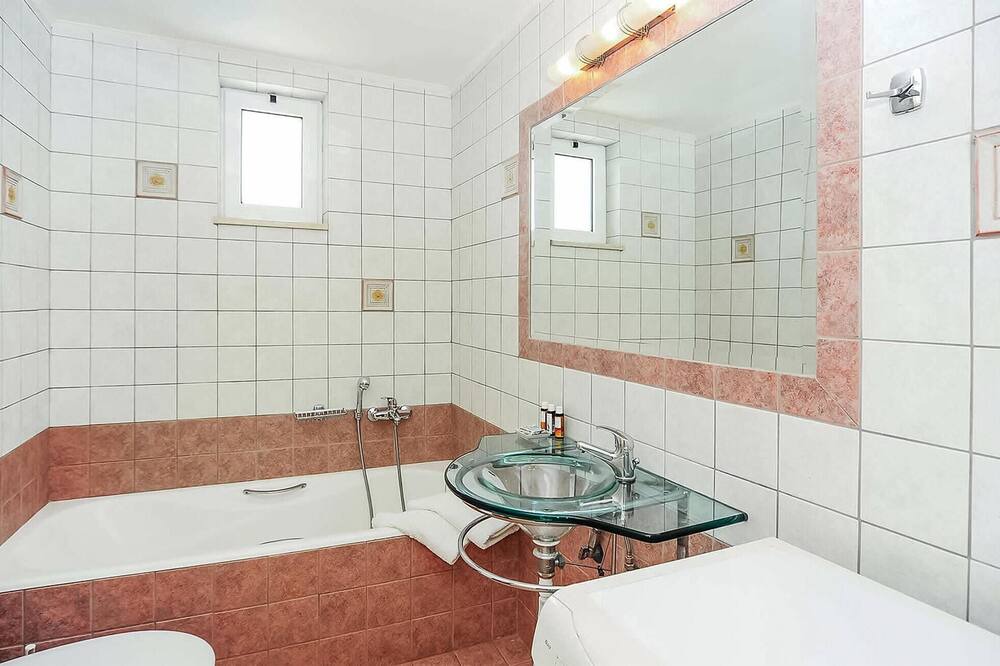Photo of Bathroom in Prinos