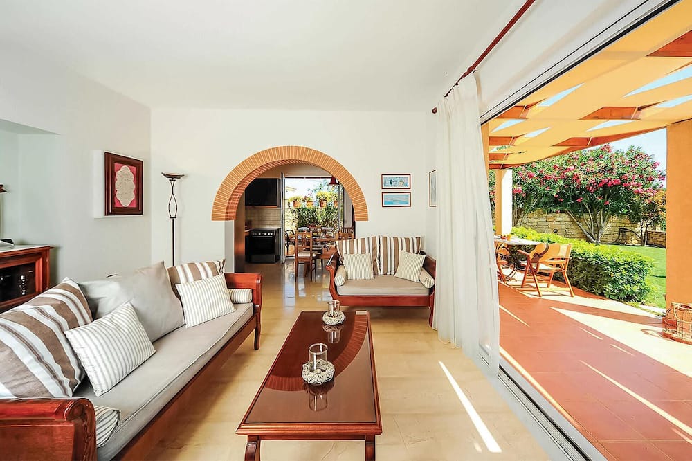 Photo of Bedroom in Prinos