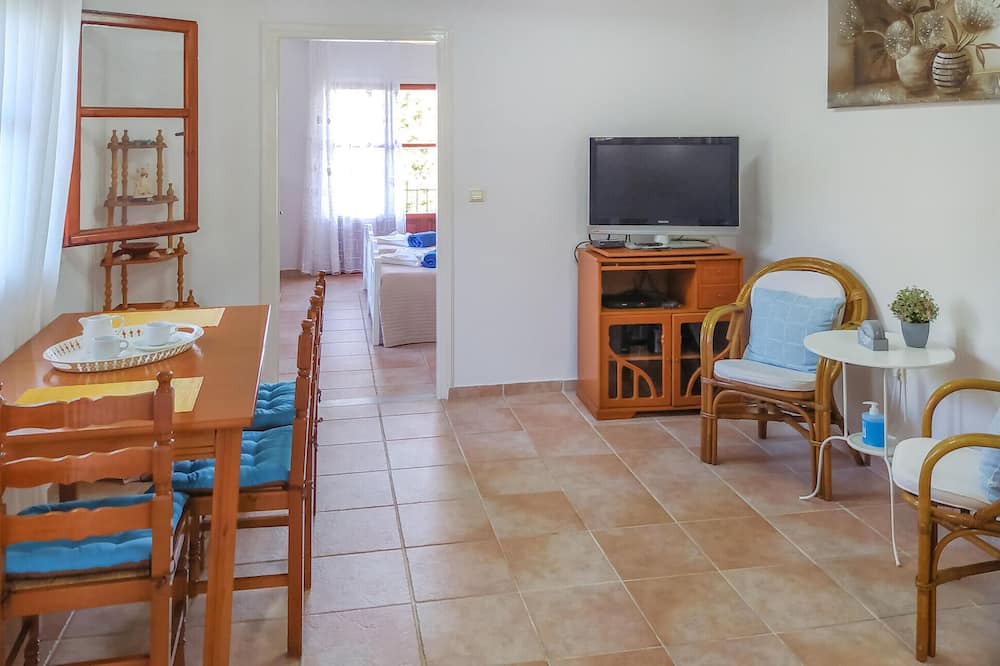 Photo of Bedroom in Longos