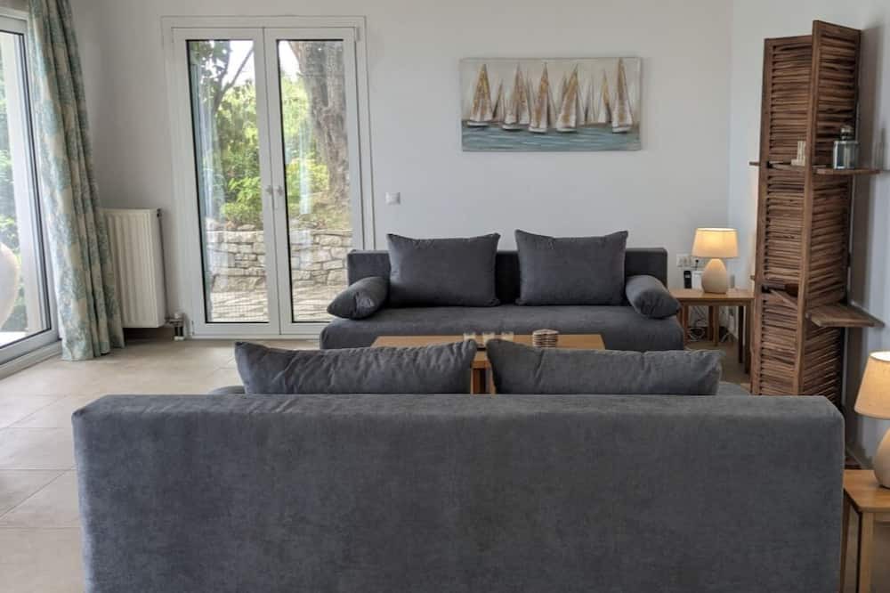 Photo of Livingroom in Ipsos