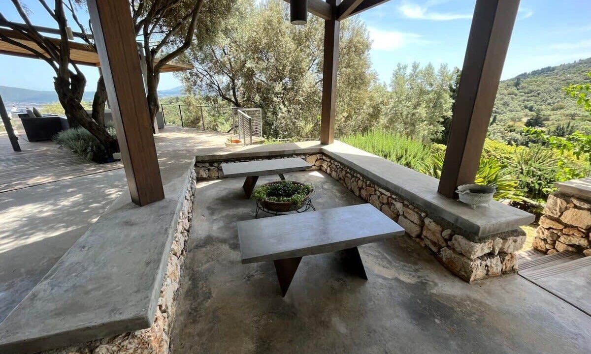 Photo of Outdoor in Apolpaina