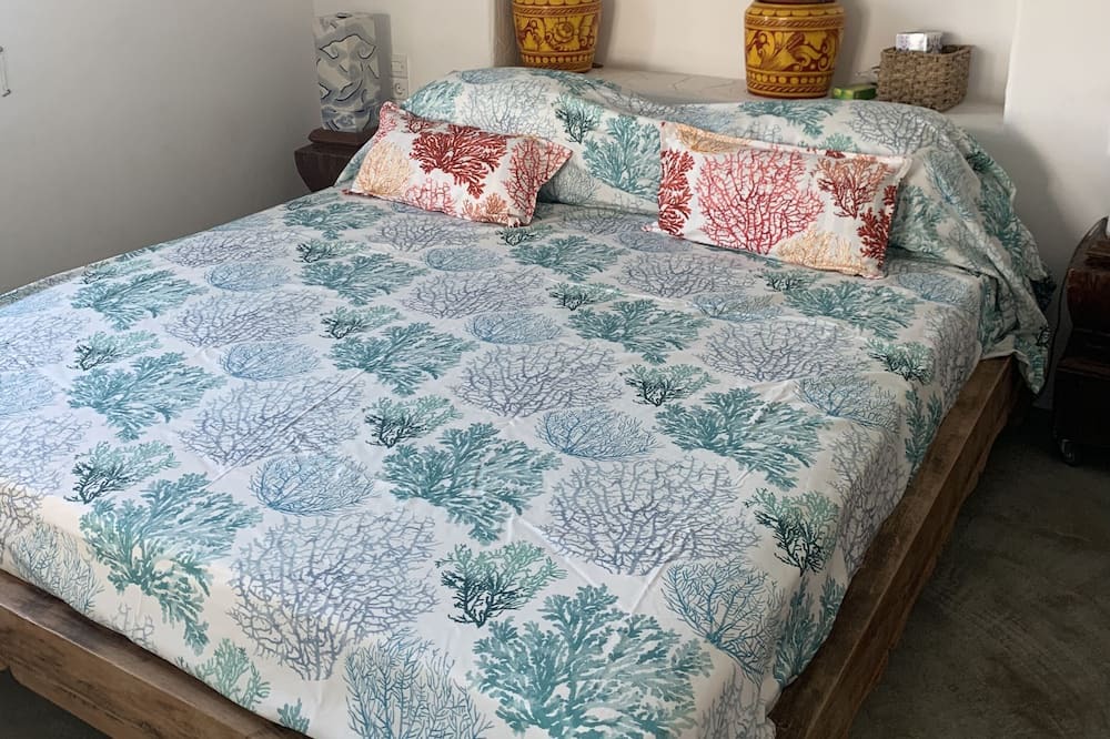 Photo of Bedroom in Lipsoi