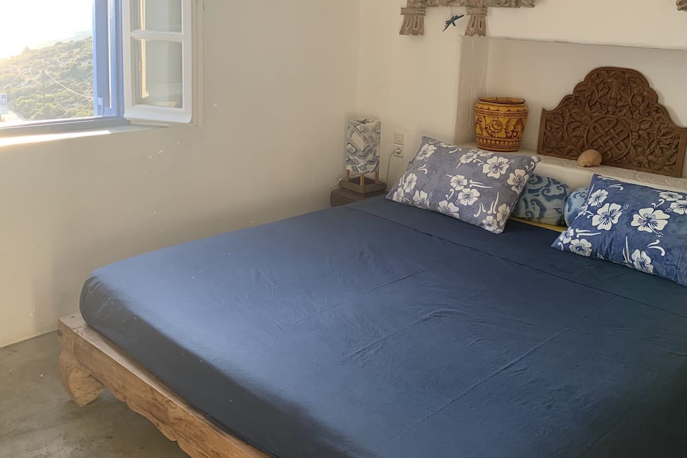 Photo of Bedroom in Lipsoi