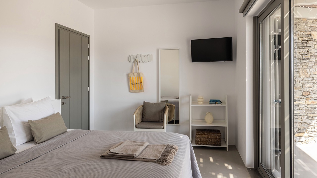 Photo of Bedroom in Milos