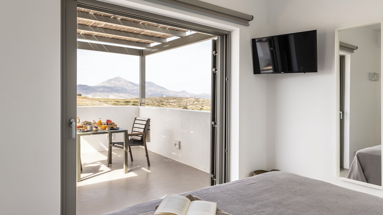 Photo of Bedroom in Milos