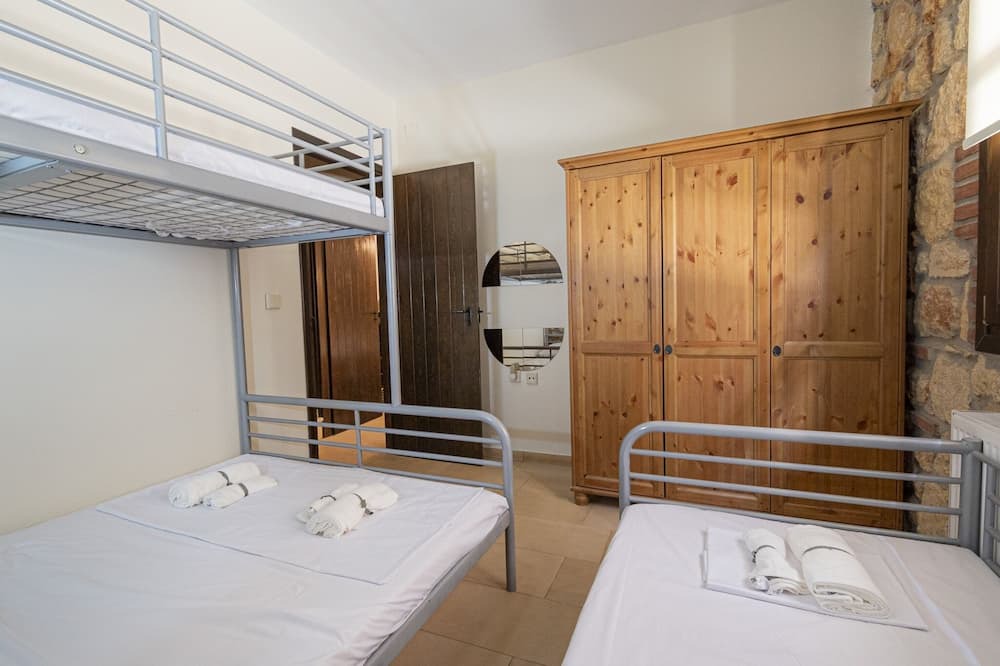 Photo of Bedroom in Psakoudia