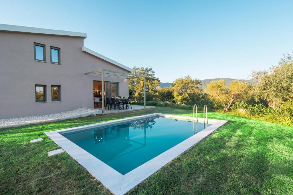 Photo of Outdoor in Doukades