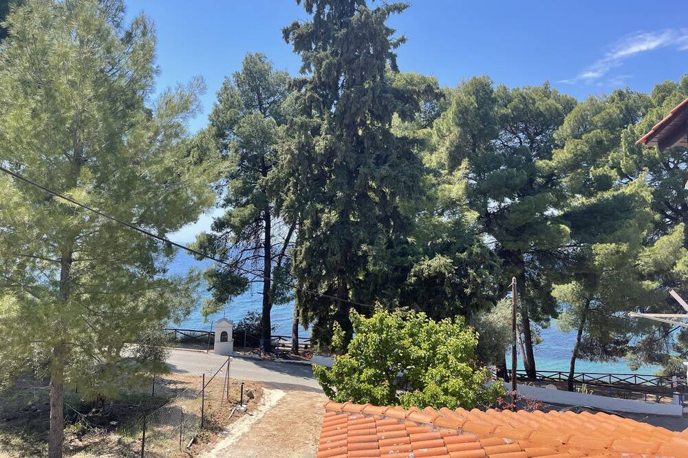 Photo of Outdoor in Elia