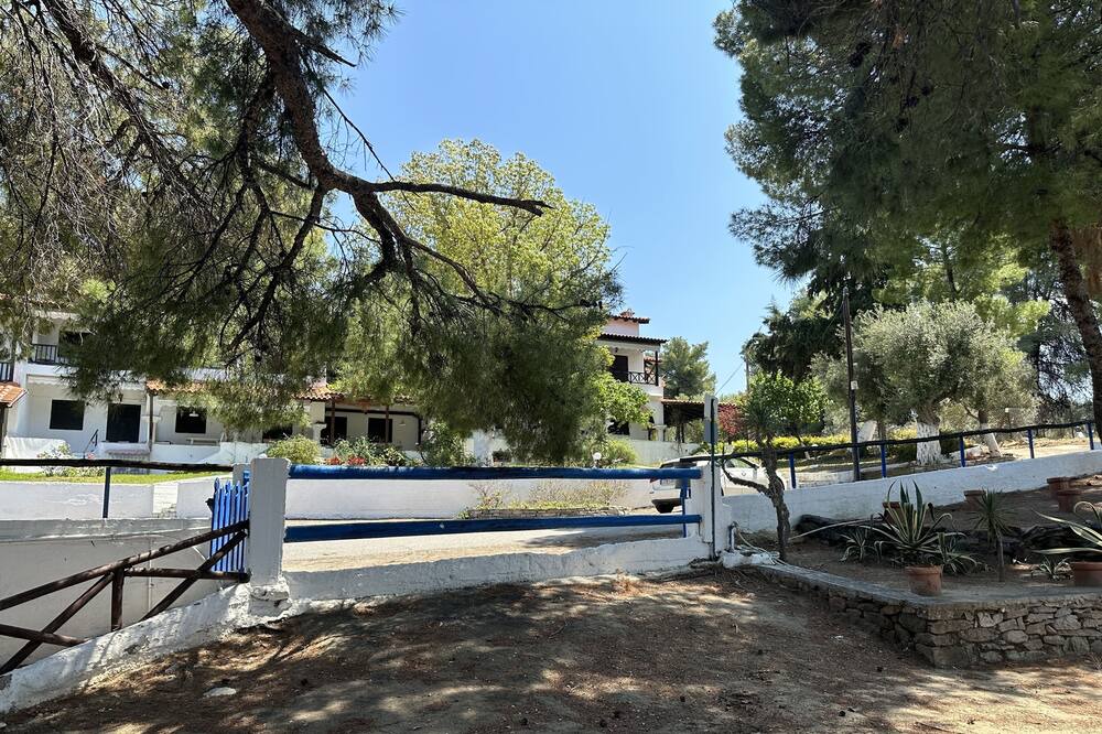 Photo of Outdoor in Elia