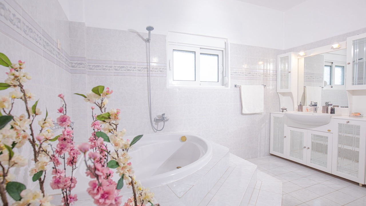 Photo of Bathroom in Asgourou
