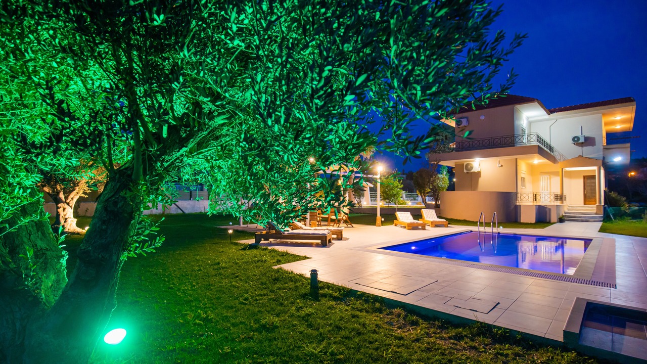 Photo of Outdoor in Asgourou