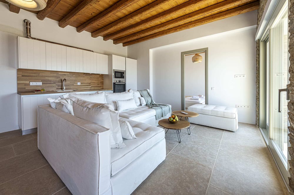 Photo of Bedroom in Batsi
