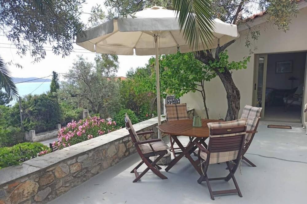 Photo of Outdoor in Katsarou