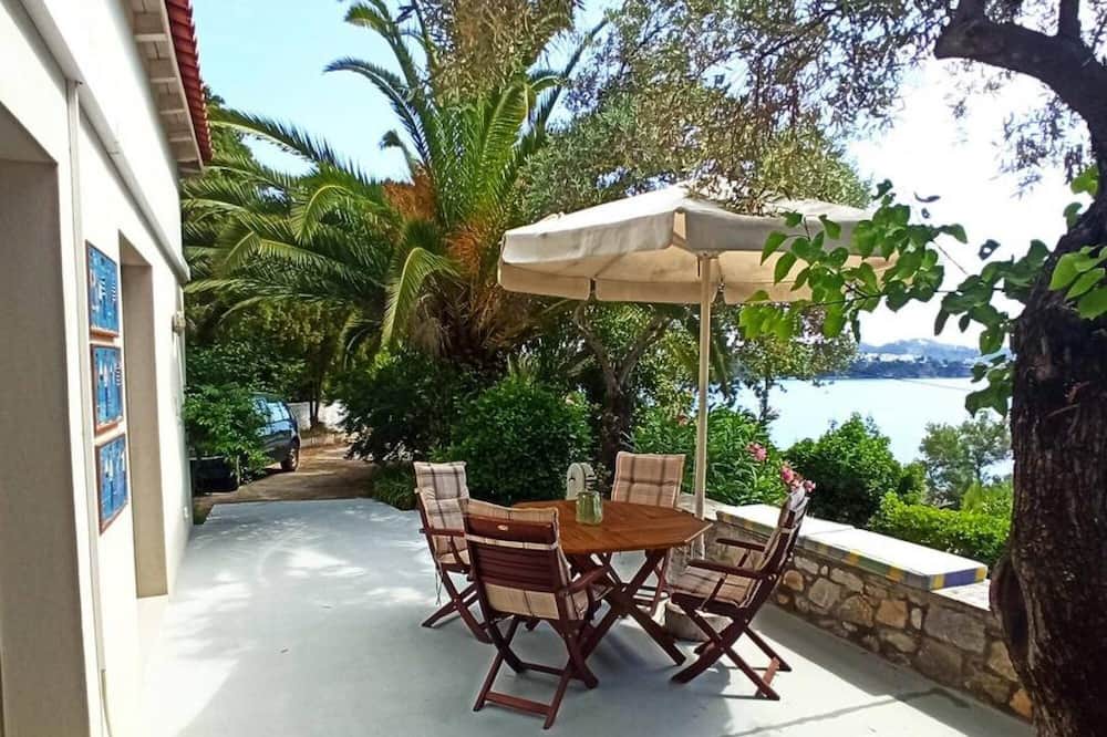 Photo of Patio Balcony in Katsarou