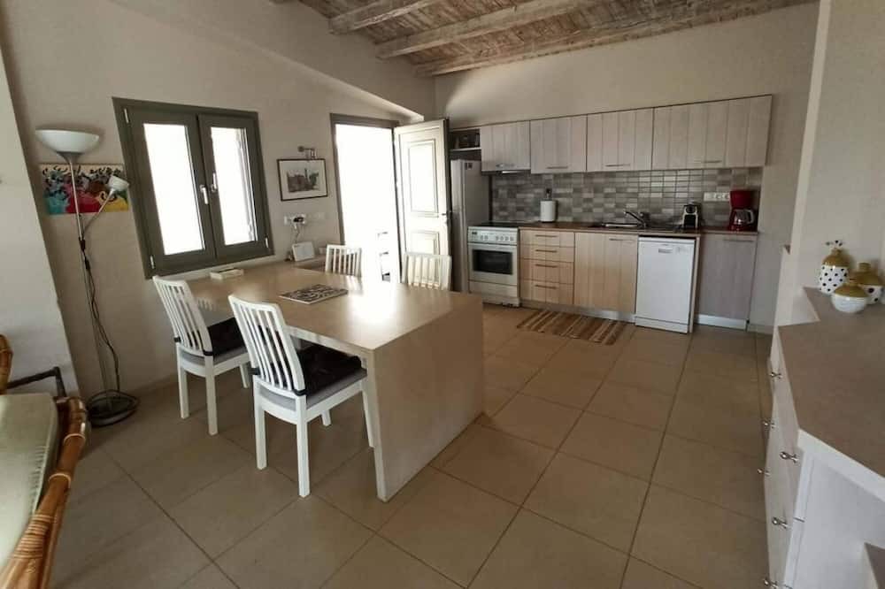 Photo of Kitchen in Katsarou