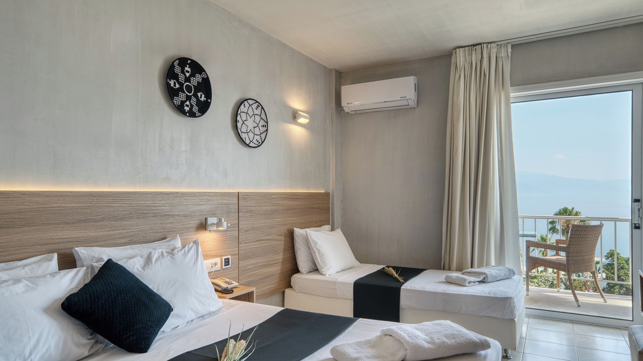 Photo of Bedroom in Kato Diminio