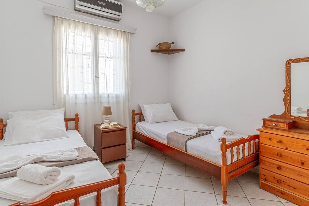 Photo of Bedroom in Panormos