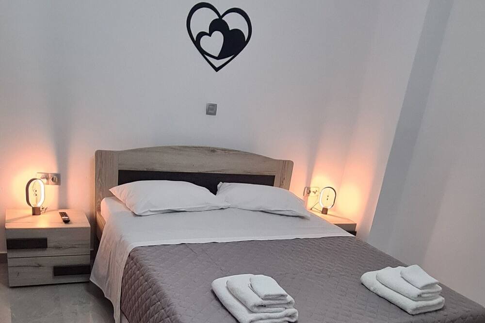 Photo of Bedroom in Naxos Town