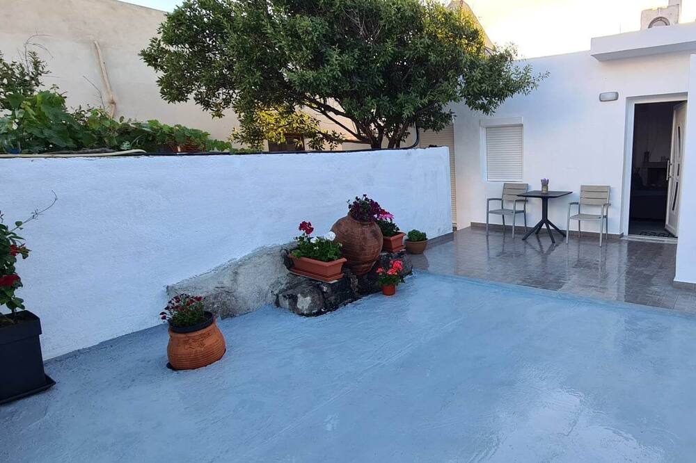 Photo of Patio Balcony in Naxos Town