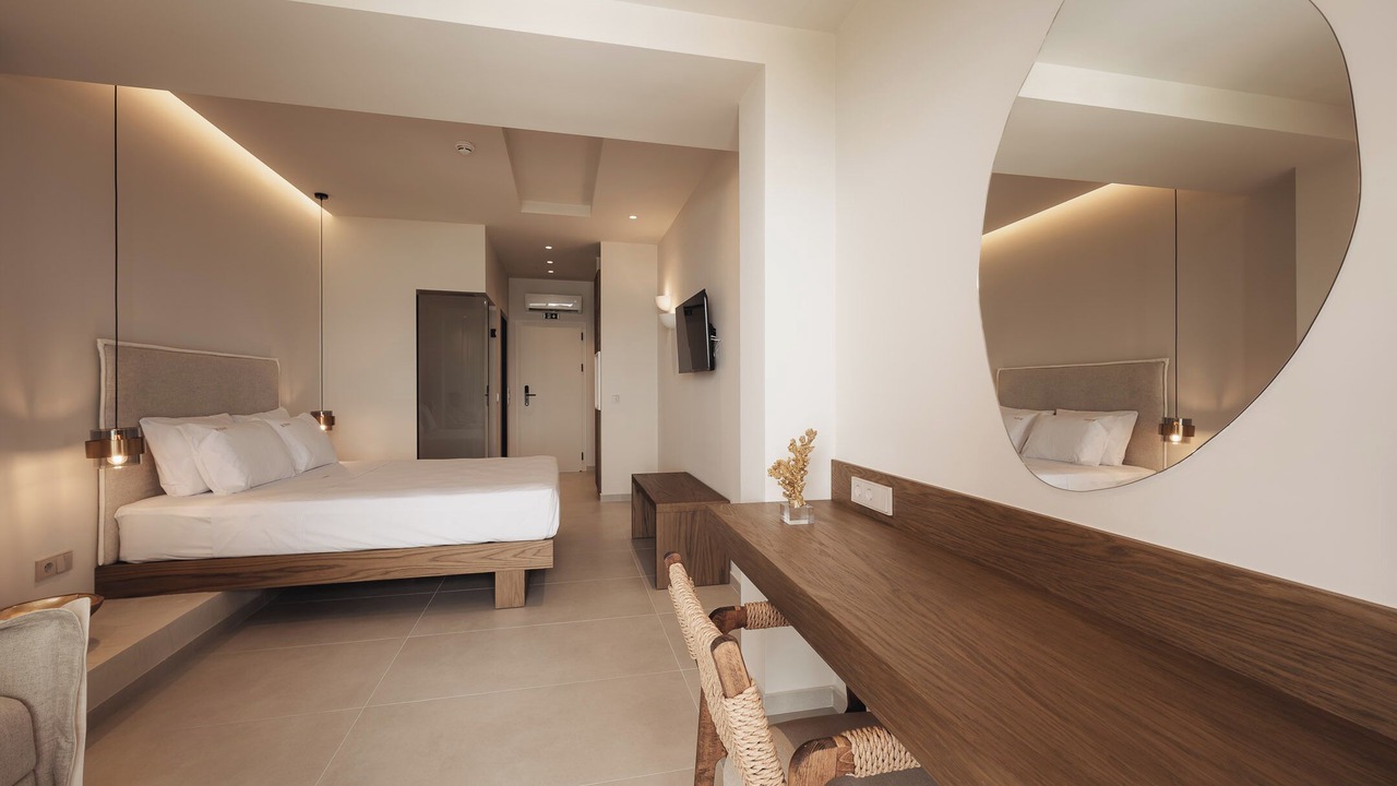 Photo of Bedroom in Polichrono