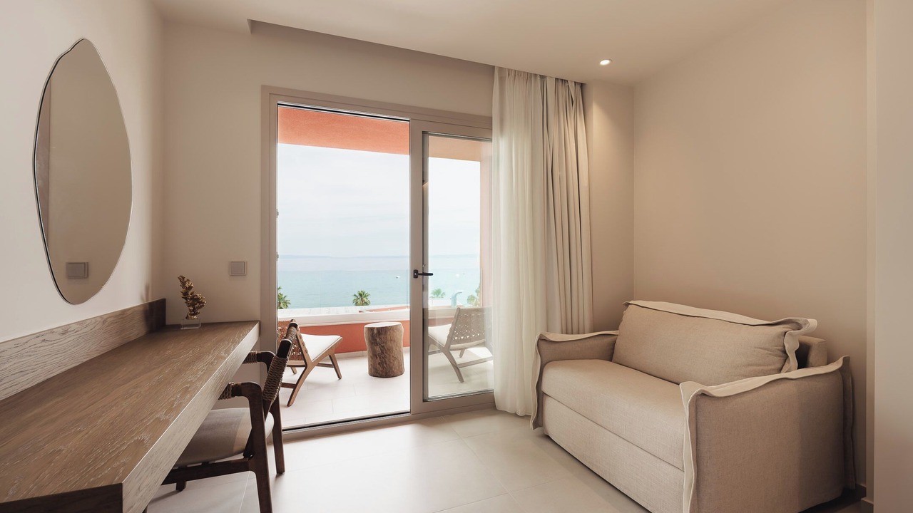 Photo of Bedroom in Polichrono