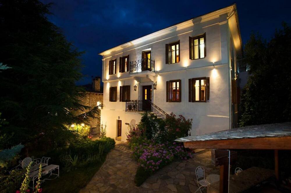 Photo of Outdoor in Portaria