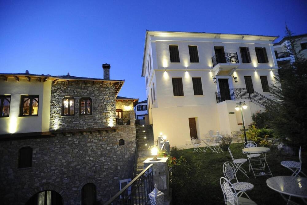 Photo of Outdoor in Portaria