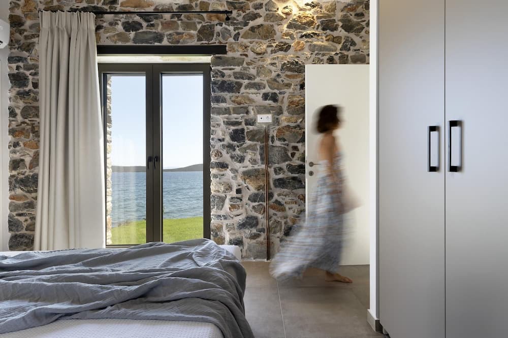 Photo of Bedroom in Sourpi