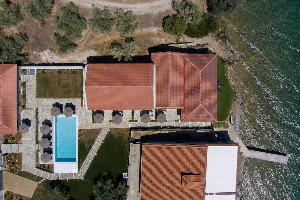 Photo of Outdoor in Sourpi