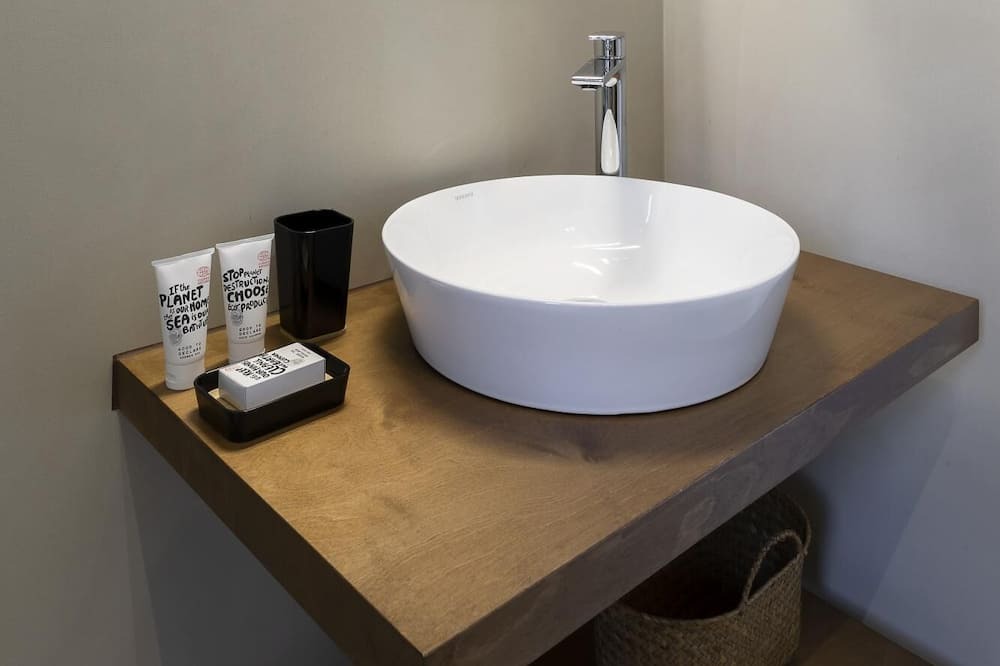 Photo of Bathroom in Sourpi