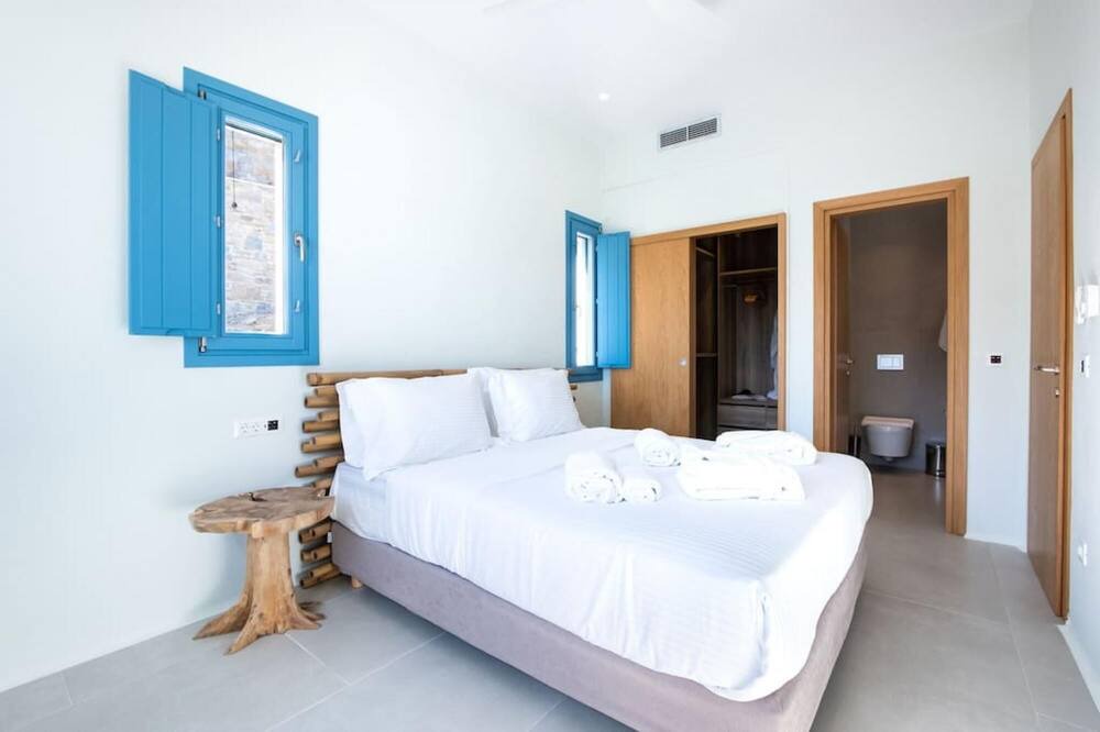 Photo of Bedroom in Kanalia
