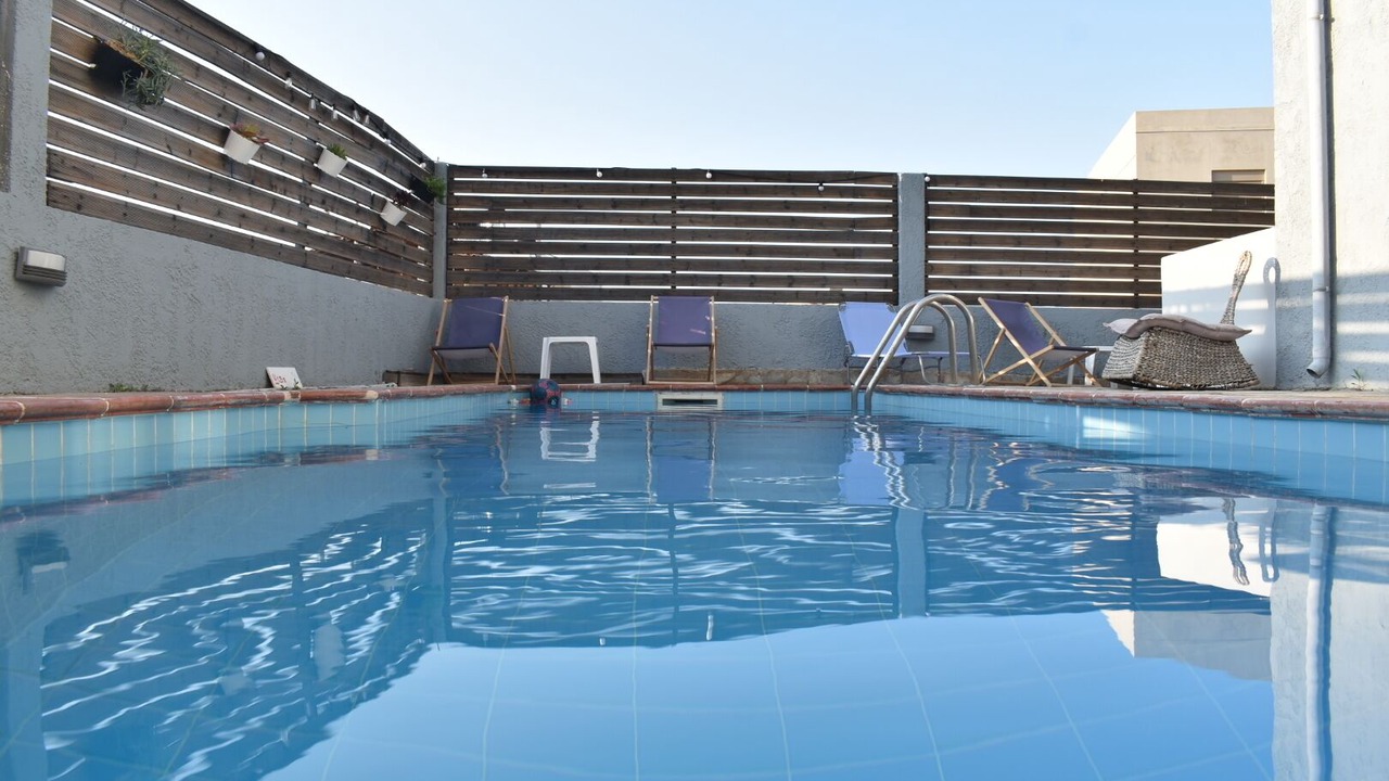 Photo of Outdoor in Analipsi